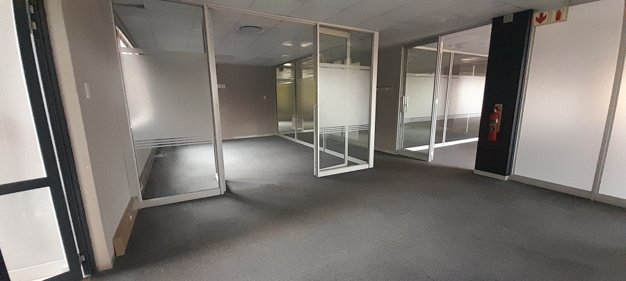To Let Commercial Property for Rent in Faerie Glen Gauteng