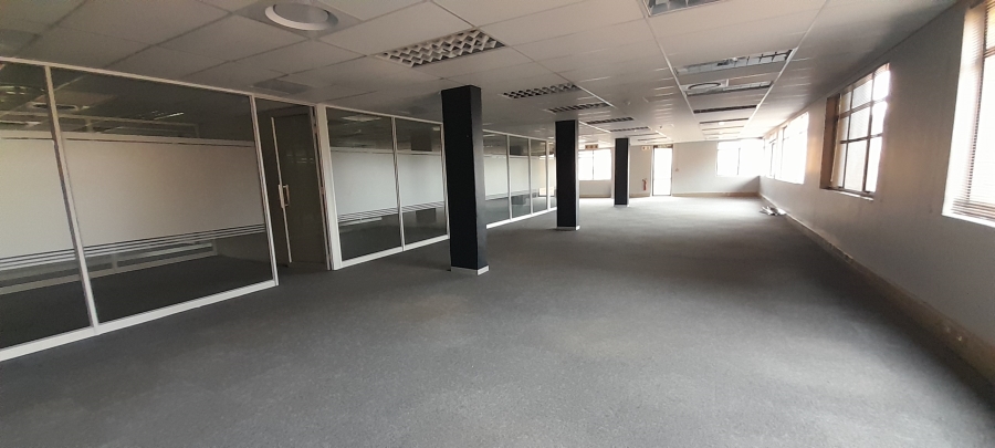 To Let Commercial Property for Rent in Faerie Glen Gauteng