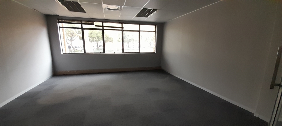 To Let Commercial Property for Rent in Faerie Glen Gauteng