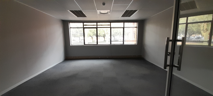 To Let Commercial Property for Rent in Faerie Glen Gauteng