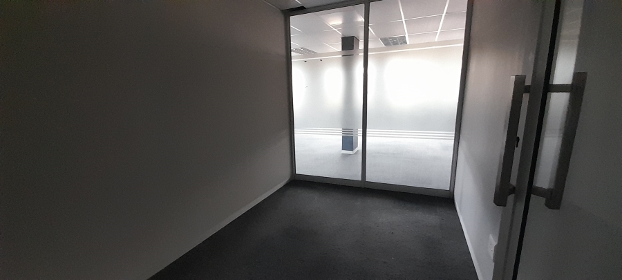 To Let Commercial Property for Rent in Faerie Glen Gauteng