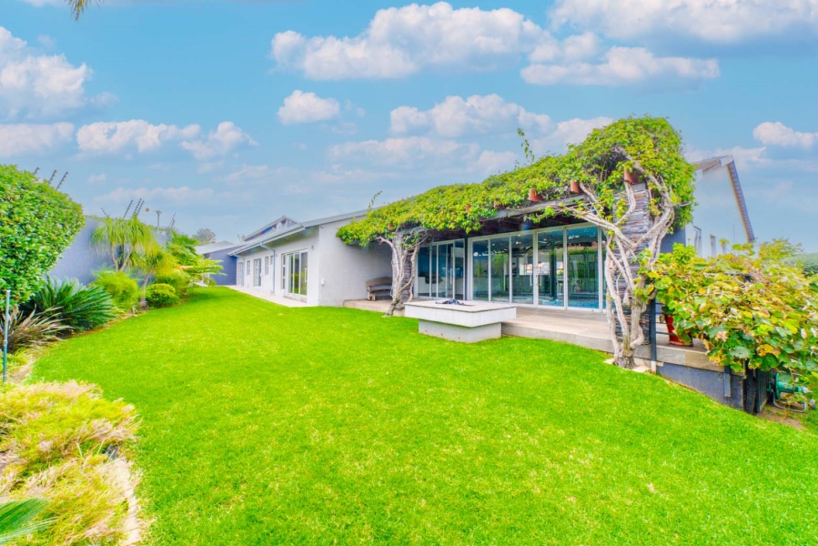 4 Bedroom Property for Sale in Douglasdale Gauteng