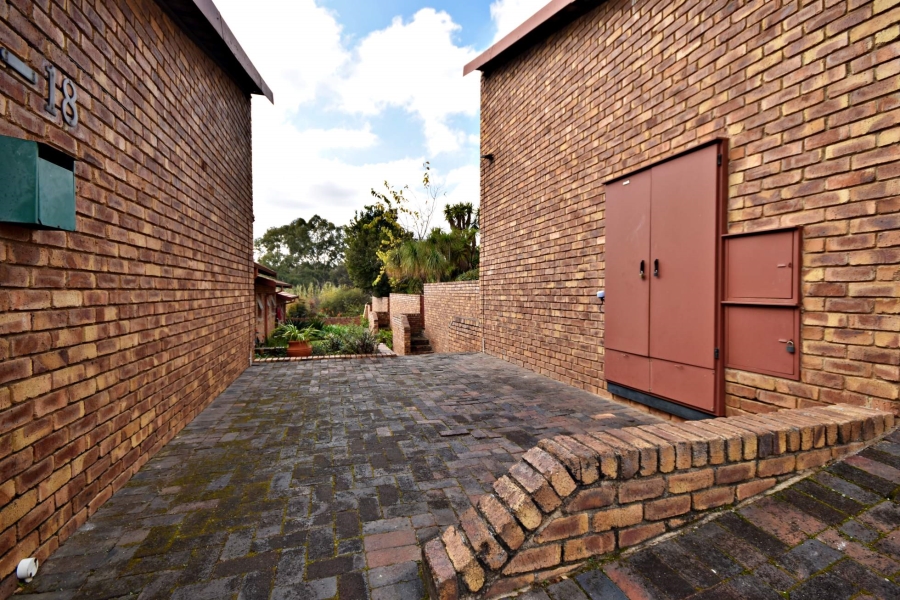 2 Bedroom Property for Sale in Ferndale Gauteng