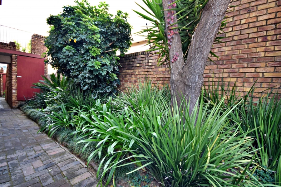 2 Bedroom Property for Sale in Ferndale Gauteng