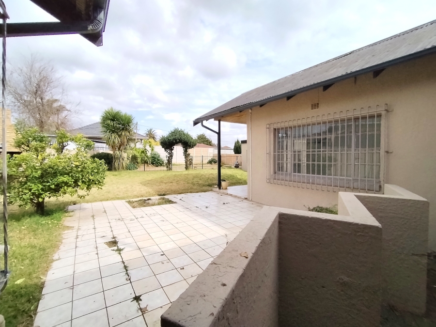 4 Bedroom Property for Sale in Dalview Gauteng