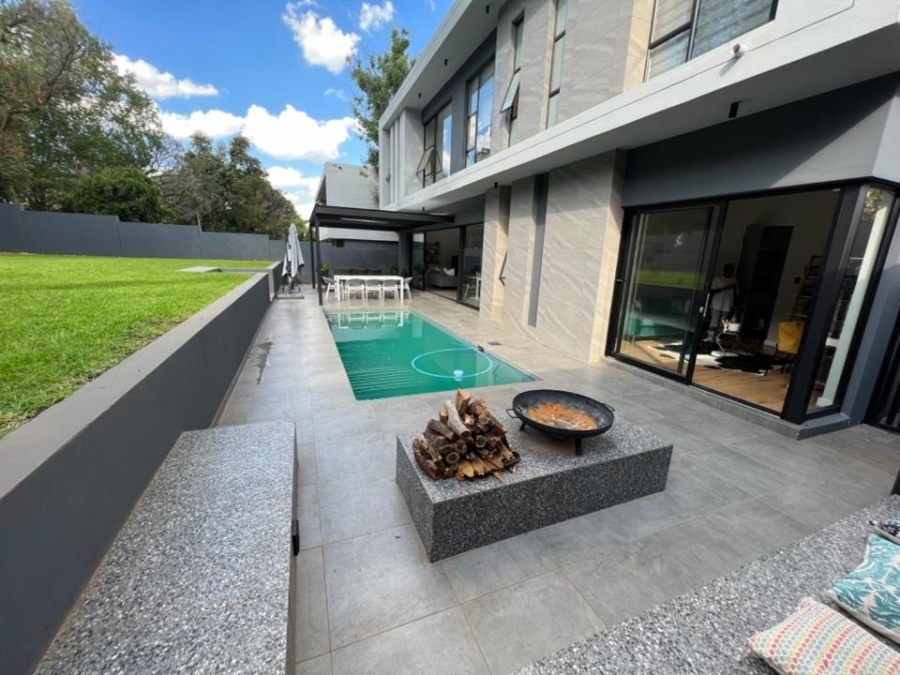 4 Bedroom Property for Sale in Bryanston Gauteng