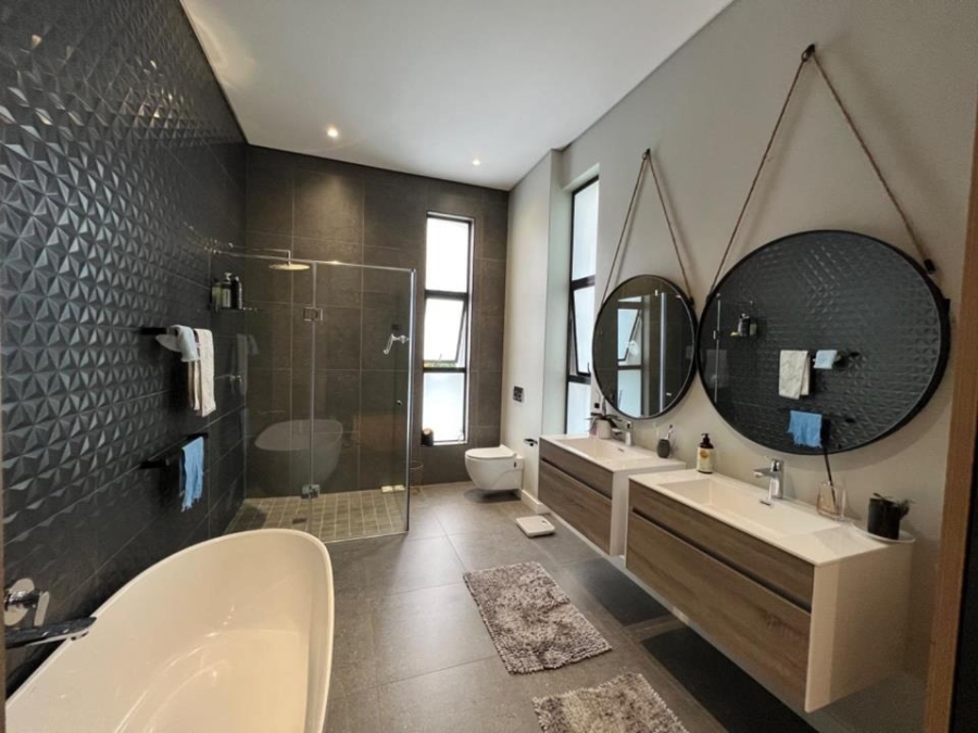 4 Bedroom Property for Sale in Bryanston Gauteng