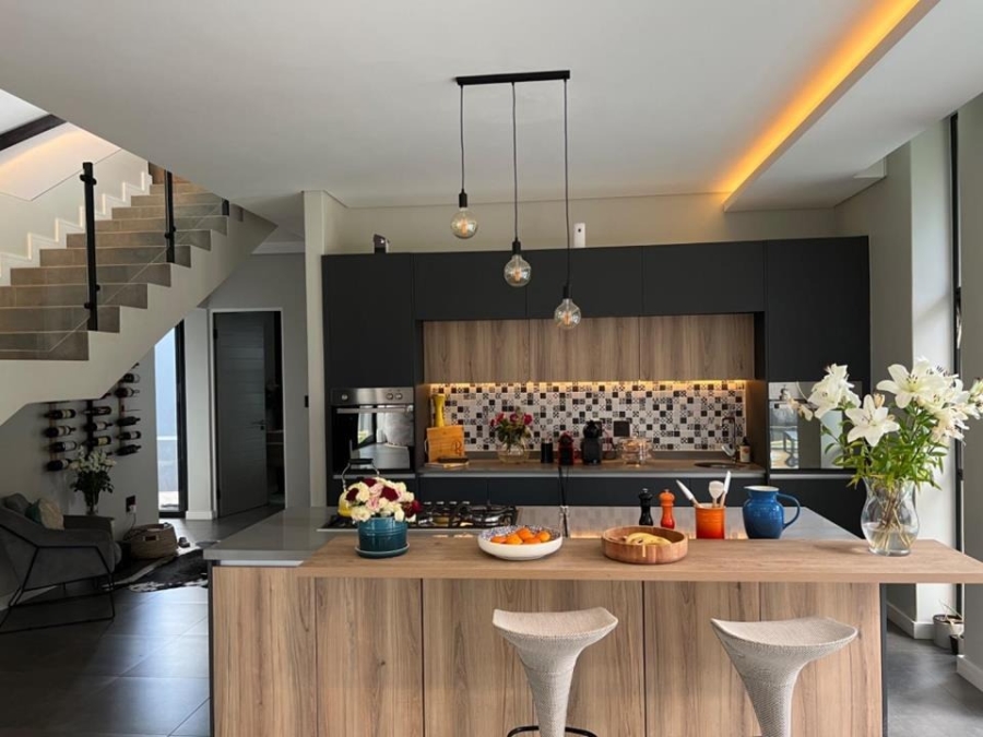 4 Bedroom Property for Sale in Bryanston Gauteng