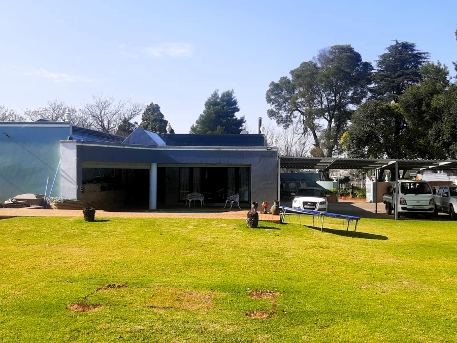 3 Bedroom Property for Sale in Dalview Gauteng