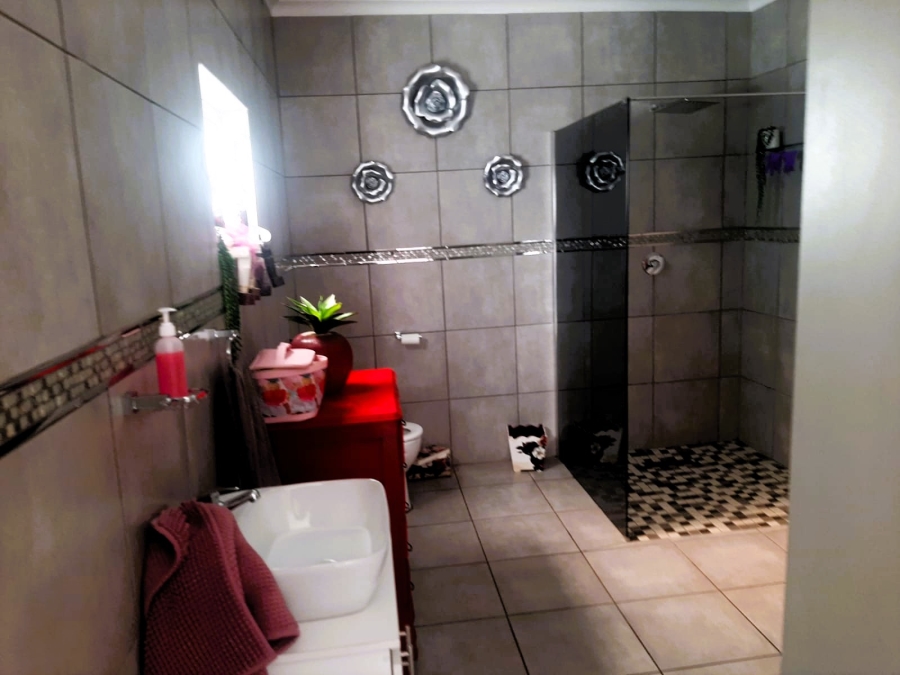 3 Bedroom Property for Sale in Dalview Gauteng