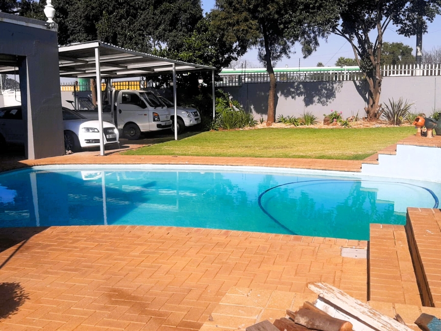 3 Bedroom Property for Sale in Dalview Gauteng