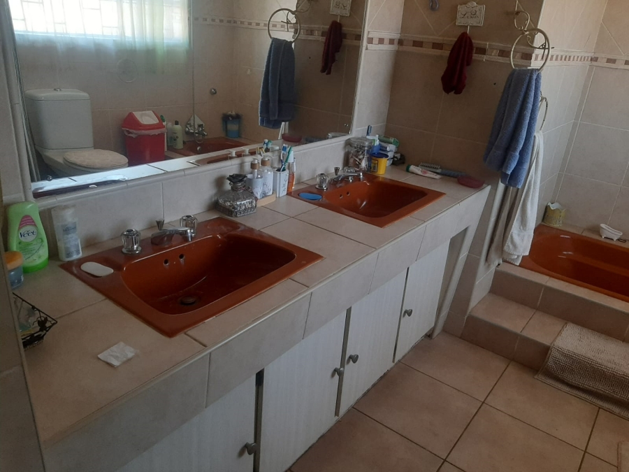 4 Bedroom Property for Sale in Dalview Gauteng