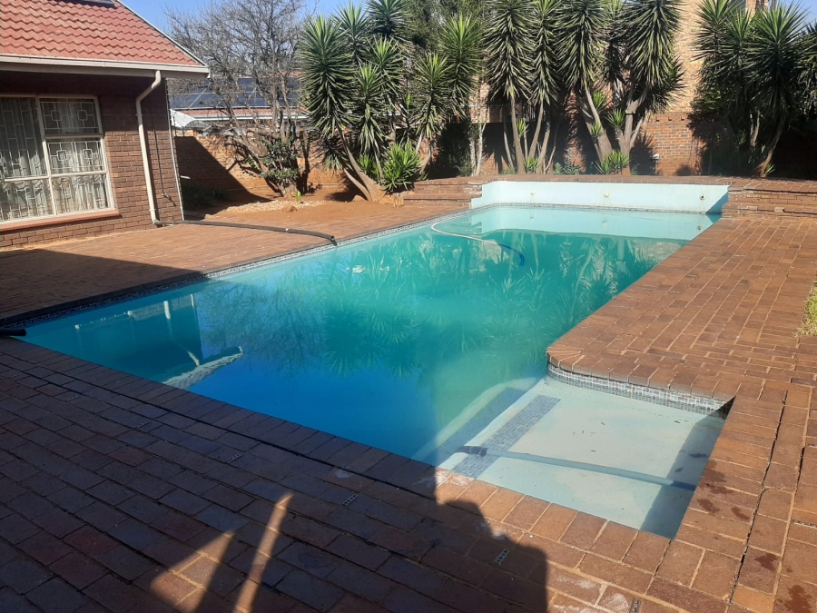 4 Bedroom Property for Sale in Dalview Gauteng