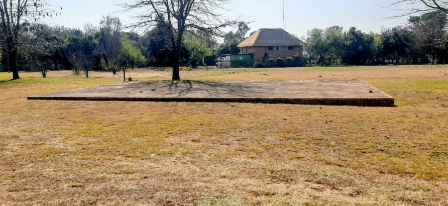 4 Bedroom Property for Sale in Bredell Gauteng