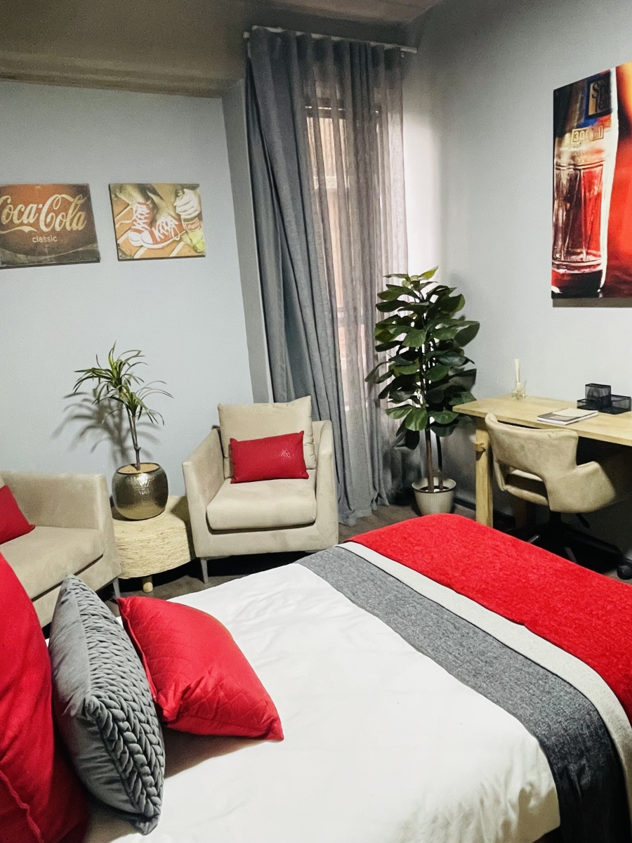 2 Bedroom Property for Sale in Menlyn Gauteng