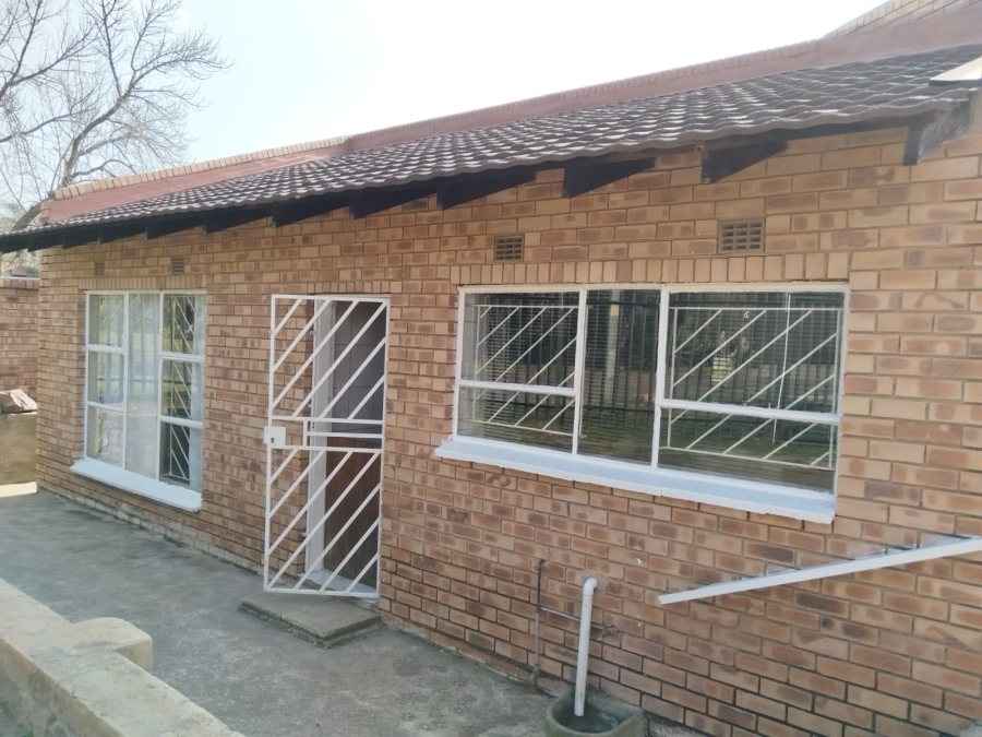 To Let 3 Bedroom Property for Rent in Illiondale Gauteng