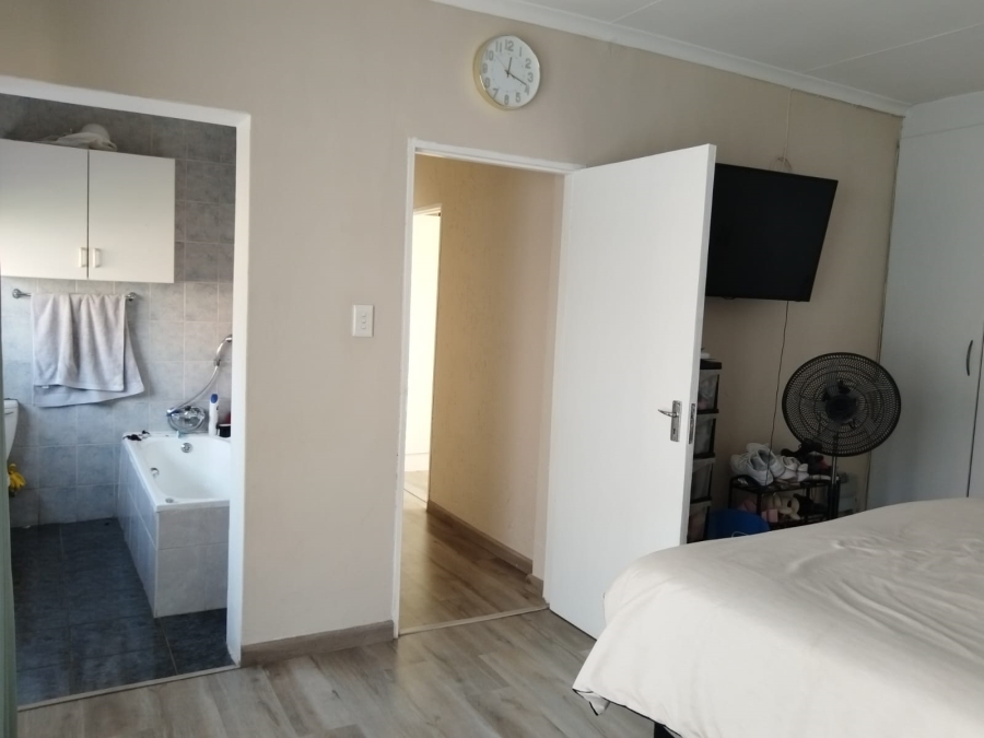 To Let 3 Bedroom Property for Rent in Illiondale Gauteng