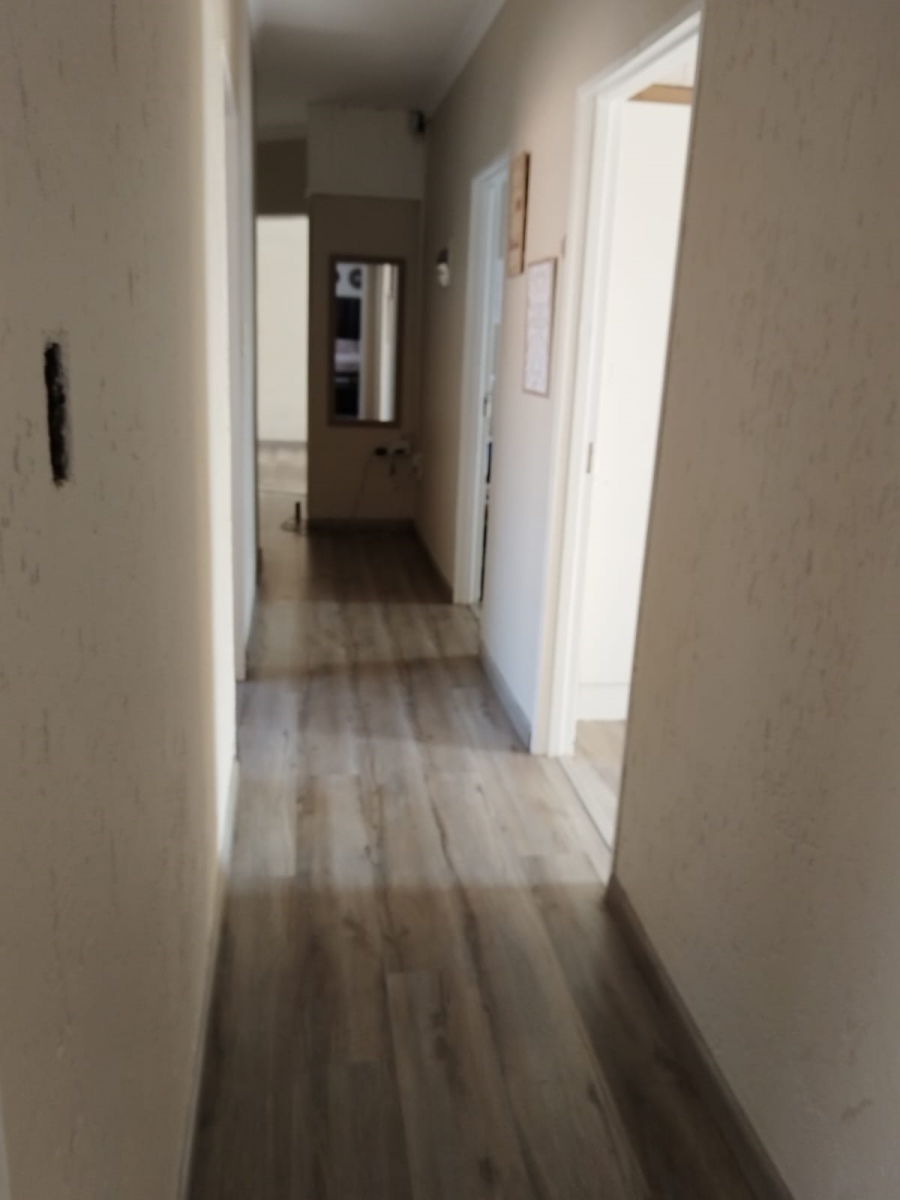 To Let 3 Bedroom Property for Rent in Illiondale Gauteng