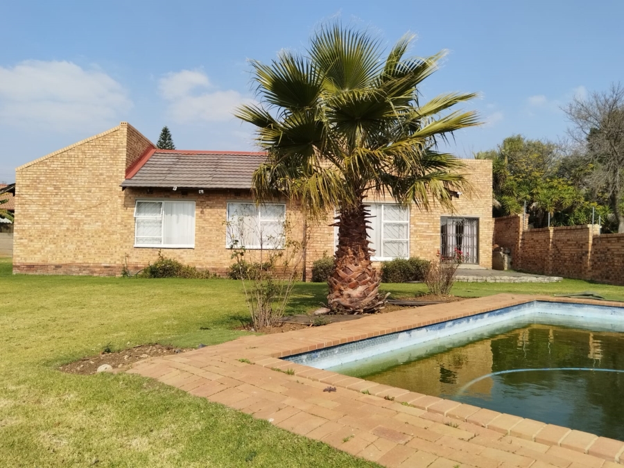 To Let 3 Bedroom Property for Rent in Illiondale Gauteng