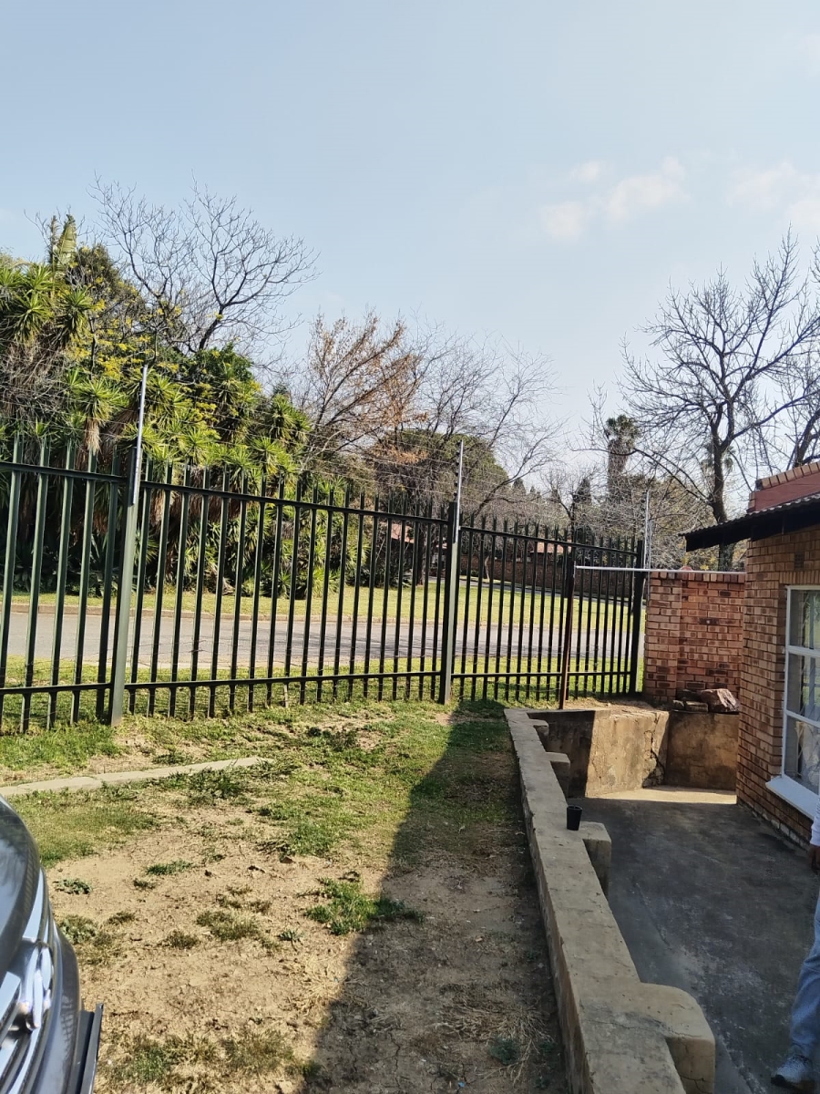 To Let 3 Bedroom Property for Rent in Illiondale Gauteng