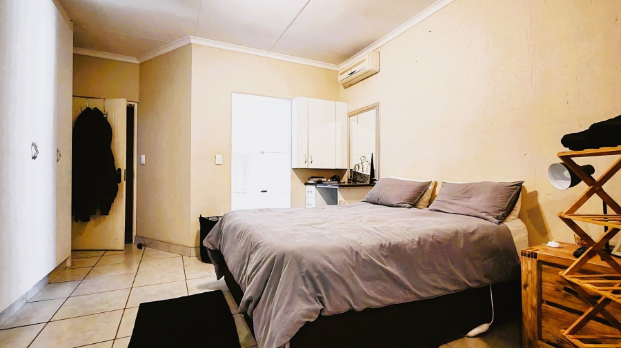 3 Bedroom Property for Sale in Vanderbijlpark SW 5 Gauteng