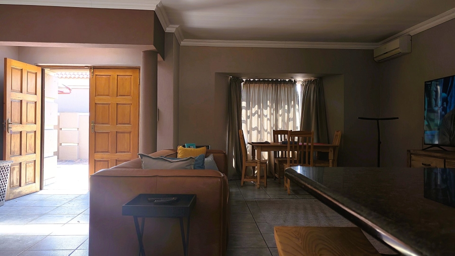 3 Bedroom Property for Sale in Vanderbijlpark SW 5 Gauteng
