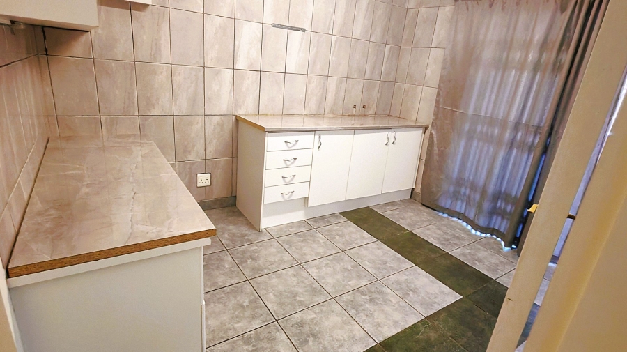 3 Bedroom Property for Sale in Vanderbijlpark SW 5 Gauteng