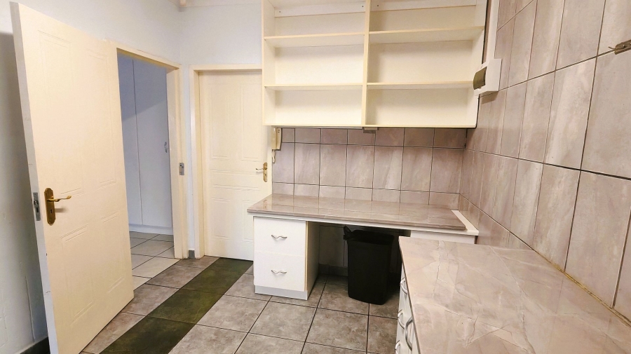 3 Bedroom Property for Sale in Vanderbijlpark SW 5 Gauteng