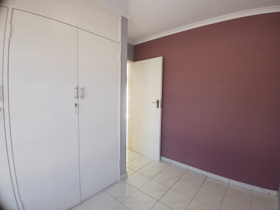 2 Bedroom Property for Sale in Bedford Gardens Gauteng