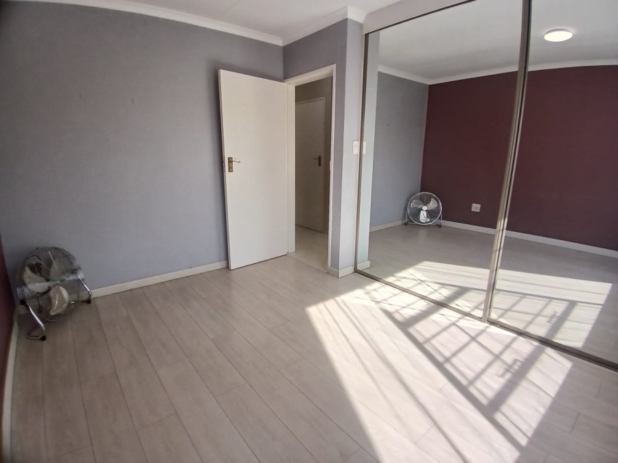 2 Bedroom Property for Sale in Bedford Gardens Gauteng