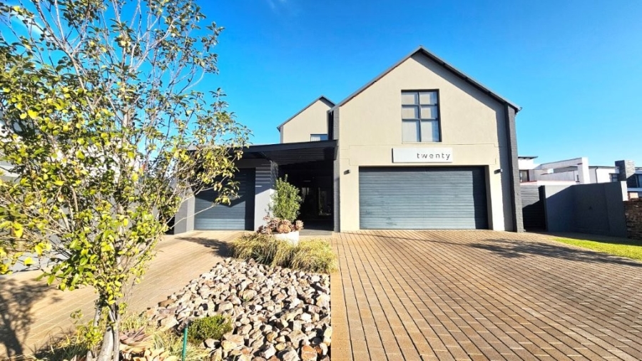 5 Bedroom Property for Sale in Midstream Heights Gauteng