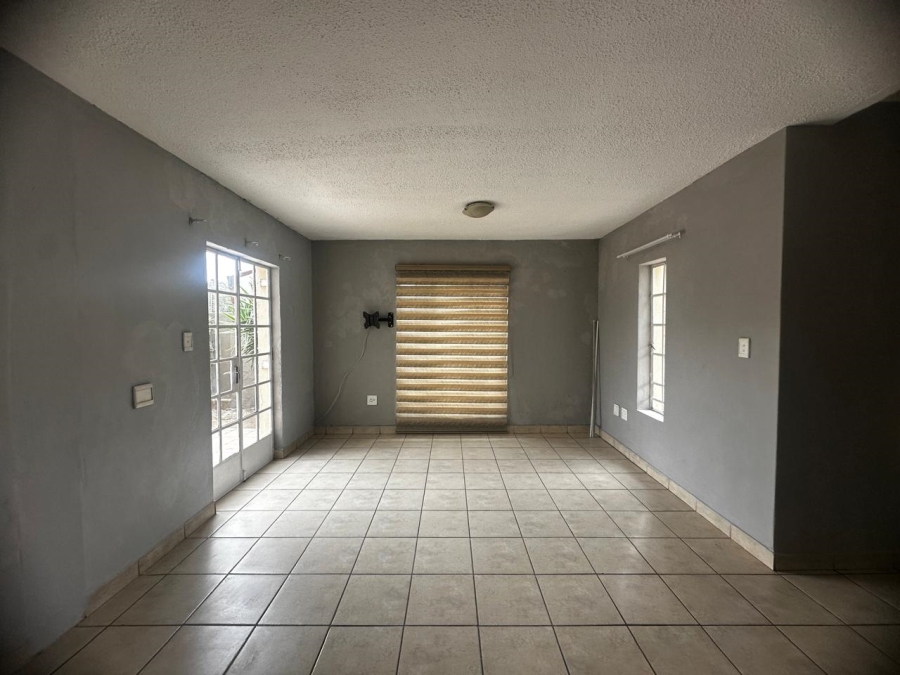 2 Bedroom Property for Sale in Brakpan North Gauteng