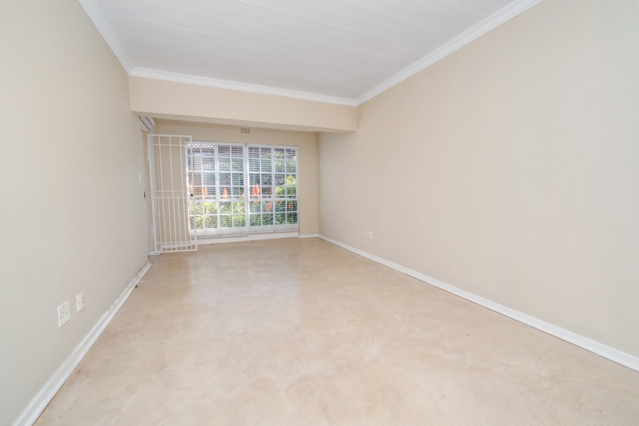 1 Bedroom Property for Sale in Bryanston Gauteng