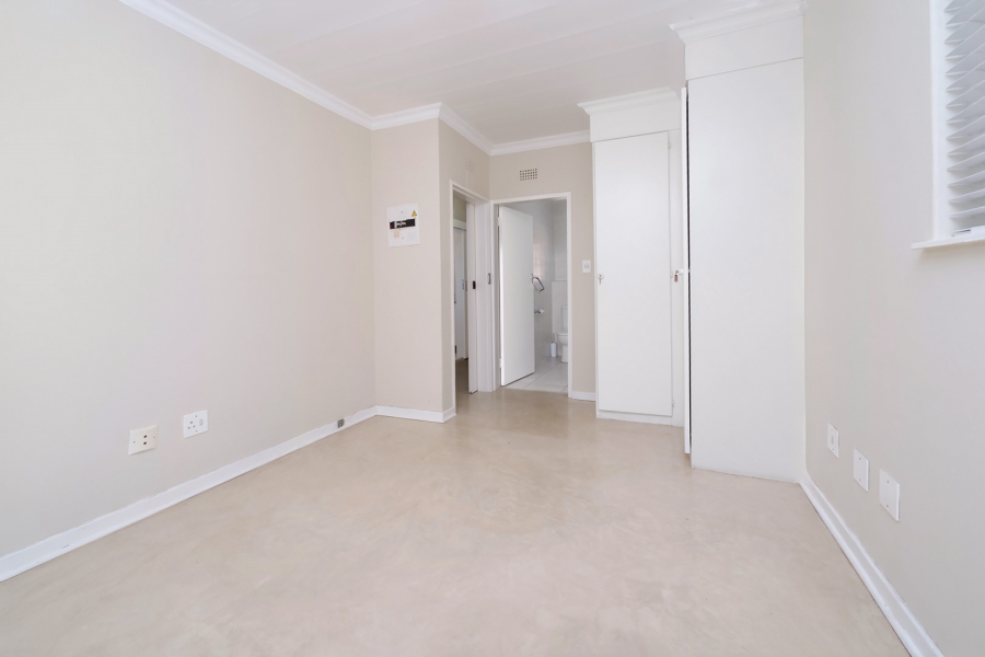 1 Bedroom Property for Sale in Bryanston Gauteng
