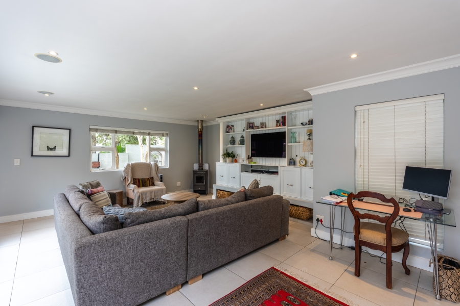 3 Bedroom Property for Sale in Maroeladal Gauteng