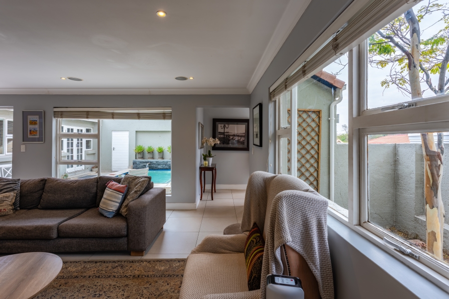 3 Bedroom Property for Sale in Maroeladal Gauteng