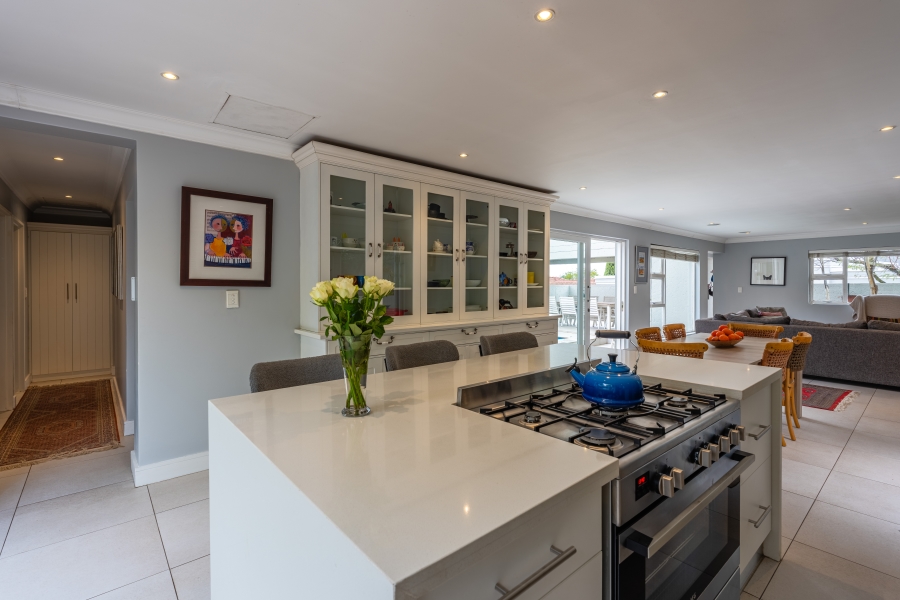 3 Bedroom Property for Sale in Maroeladal Gauteng