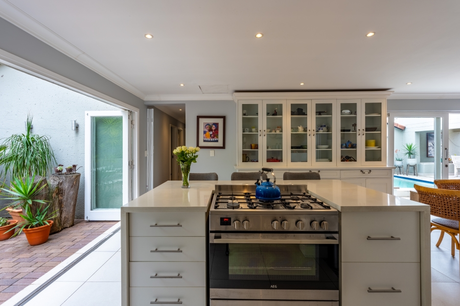3 Bedroom Property for Sale in Maroeladal Gauteng