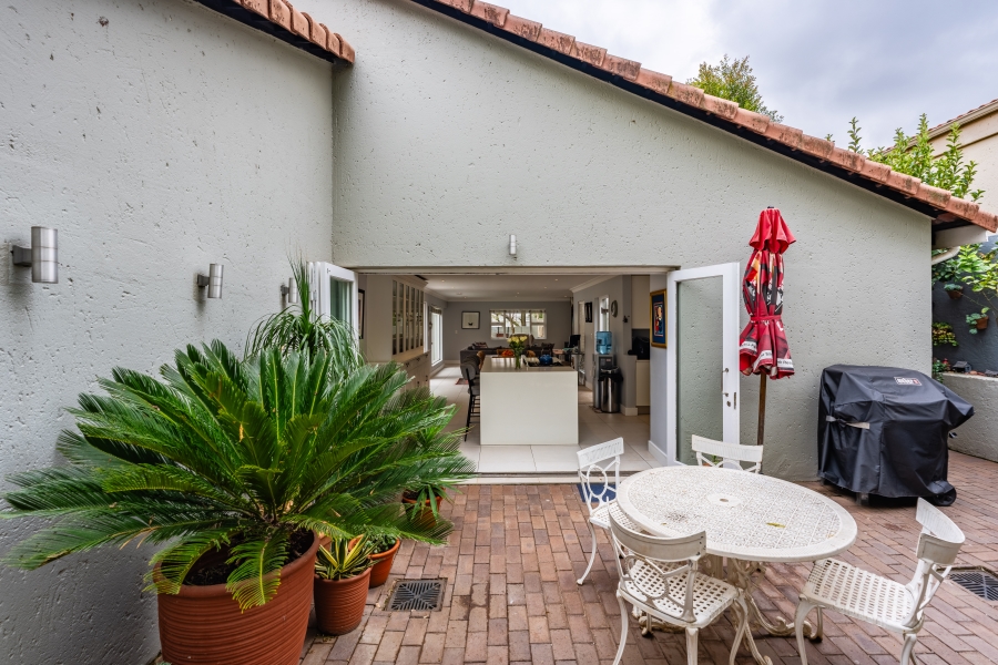 3 Bedroom Property for Sale in Maroeladal Gauteng