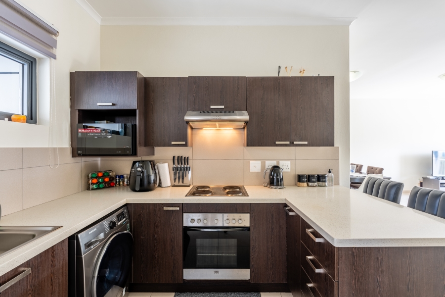 2 Bedroom Property for Sale in Broadacres Gauteng