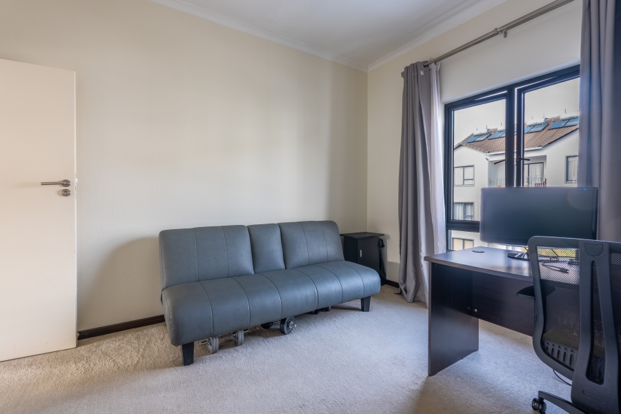 2 Bedroom Property for Sale in Broadacres Gauteng