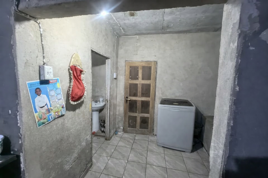 2 Bedroom Property for Sale in Sol Plaatjie Gauteng