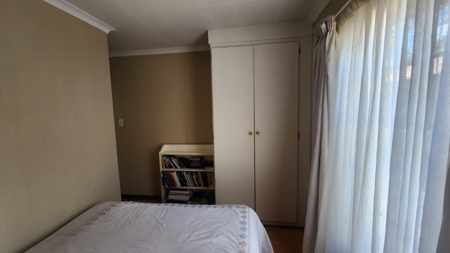 To Let 3 Bedroom Property for Rent in Illiondale Gauteng