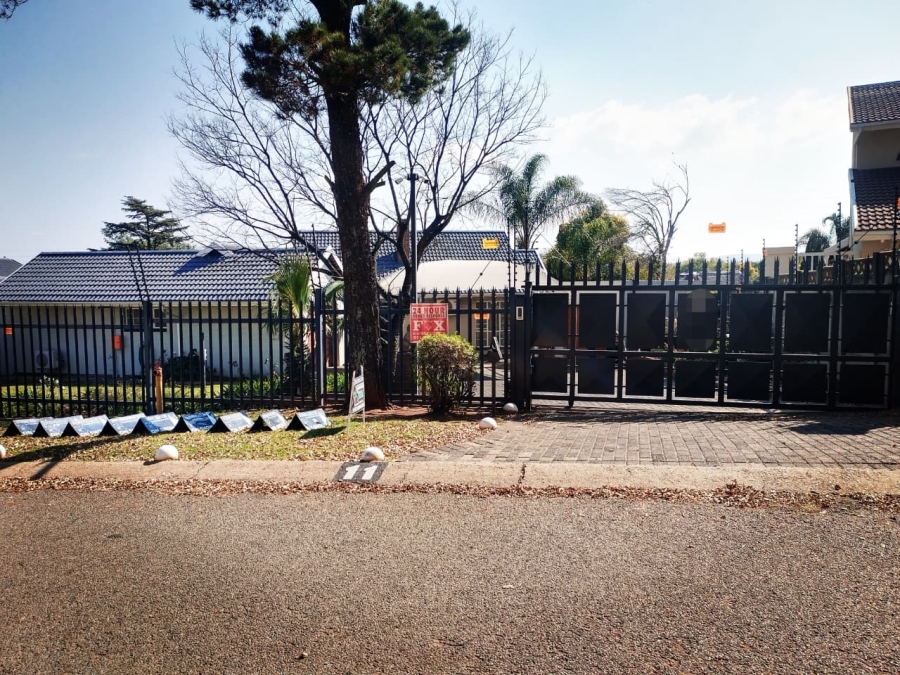 3 Bedroom Property for Sale in Brackendowns Gauteng