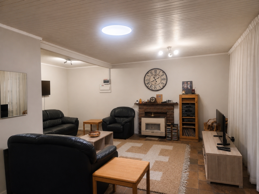 4 Bedroom Property for Sale in Doringkloof Gauteng