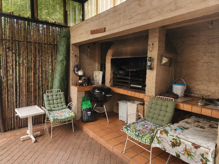 4 Bedroom Property for Sale in Doringkloof Gauteng