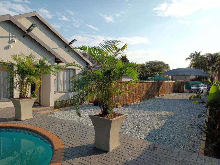 3 Bedroom Property for Sale in The Reeds Gauteng