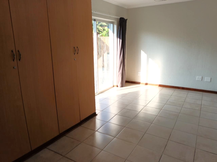 To Let 3 Bedroom Property for Rent in The Reeds Gauteng