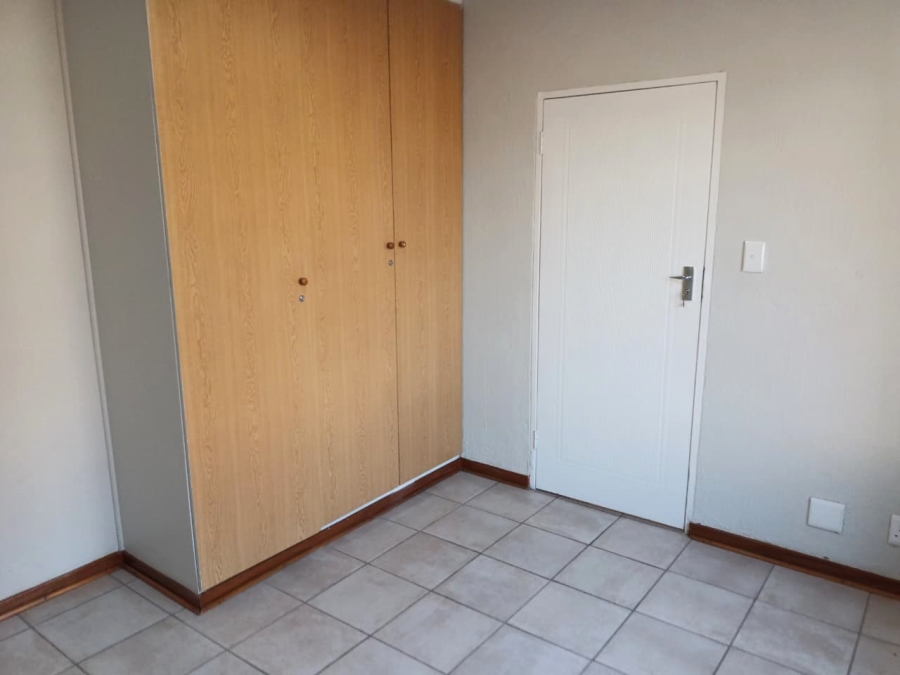 To Let 3 Bedroom Property for Rent in The Reeds Gauteng