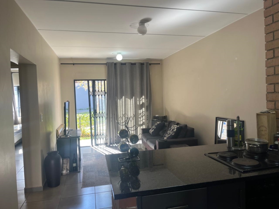 2 Bedroom Property for Sale in Vorna Valley Gauteng